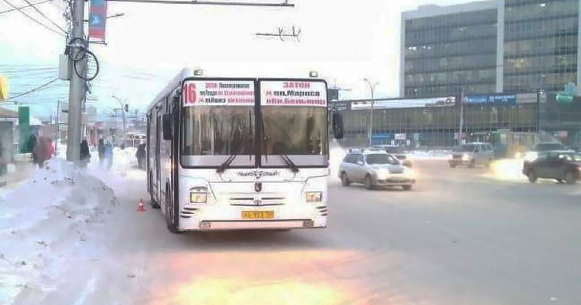 В Новосибирске пассажир автобуса лишился половины ноги | Ведомости  законодательного собрания НСО